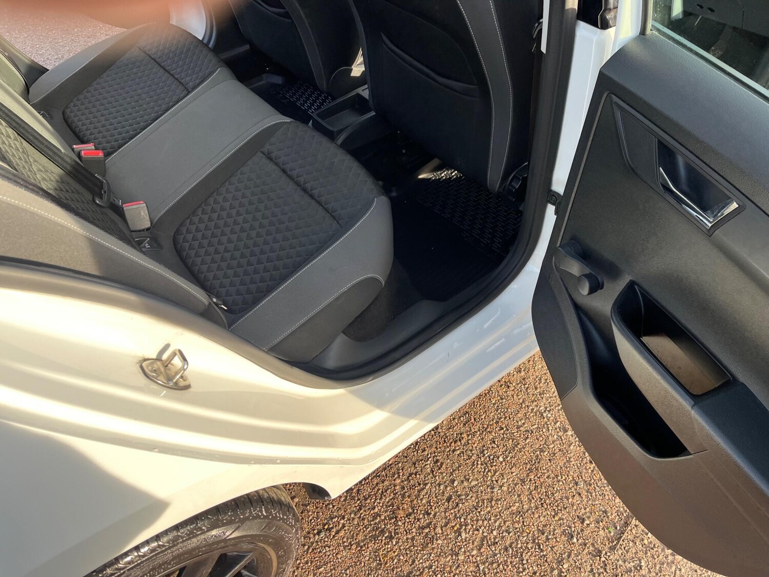 Used Skoda Fabia 2017 for sale - 76645454: Photo 46