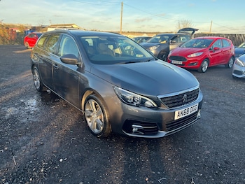 Used Peugeot 308 SW 2019 for sale - 76918602: Photo