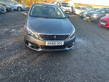 Used Peugeot 308 SW 2019 for sale - 76918602: Photo