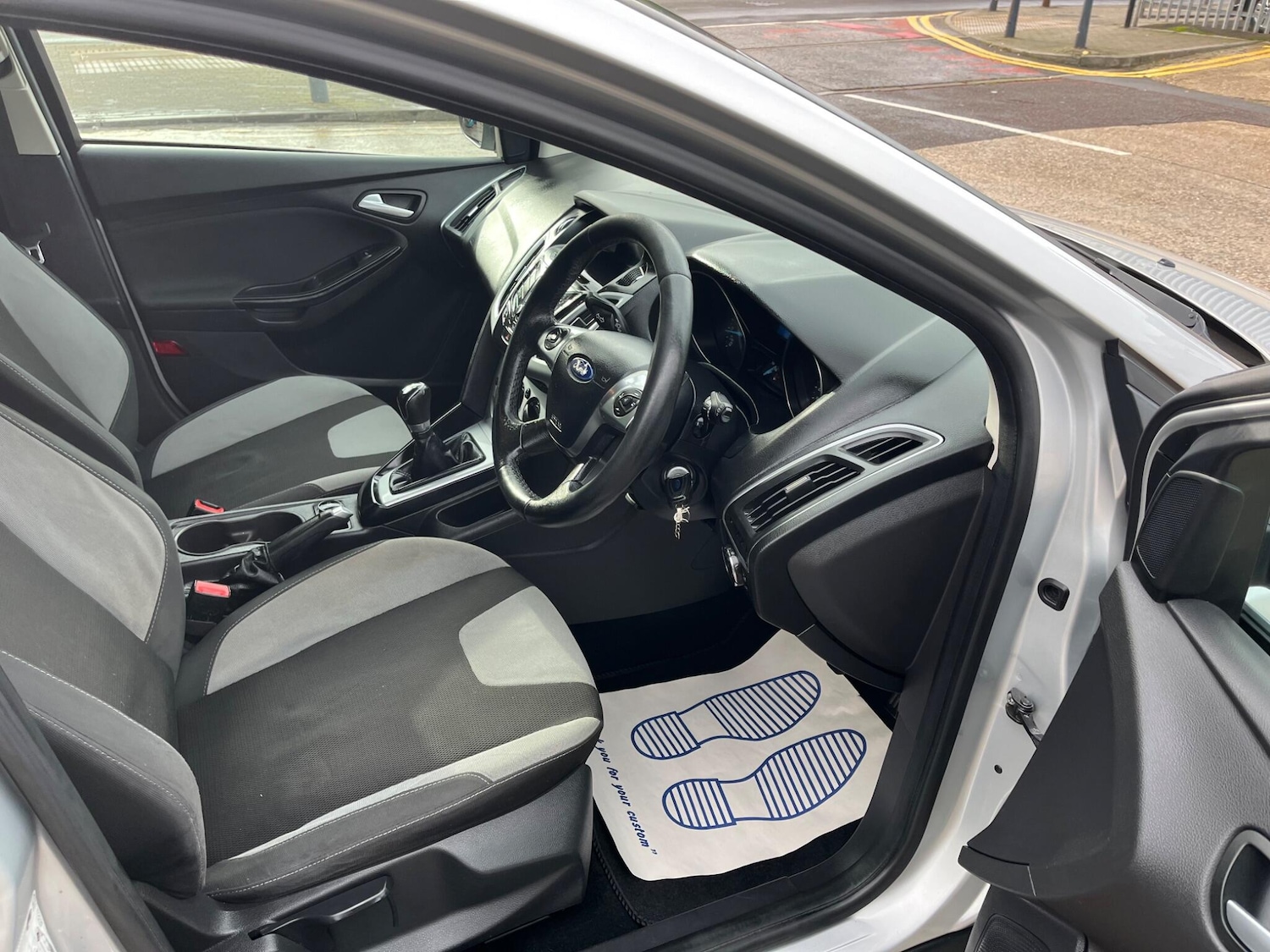 Used Ford Focus 2013 for sale - 76612865: Photo 11