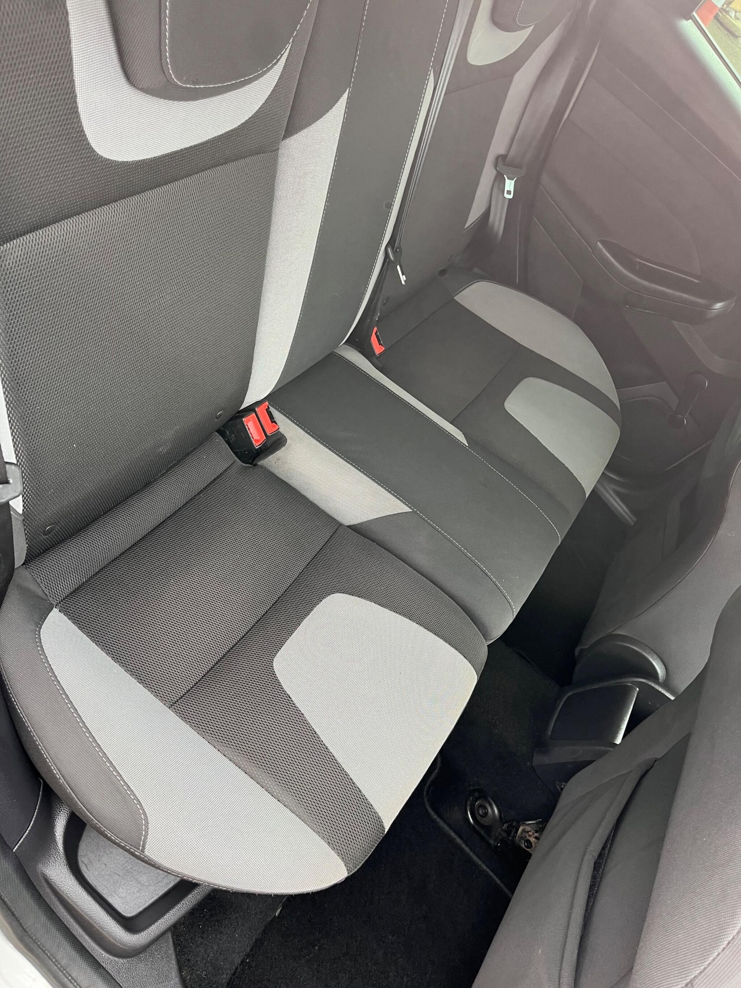 Used Ford Focus 2013 for sale - 76612865: Photo 13