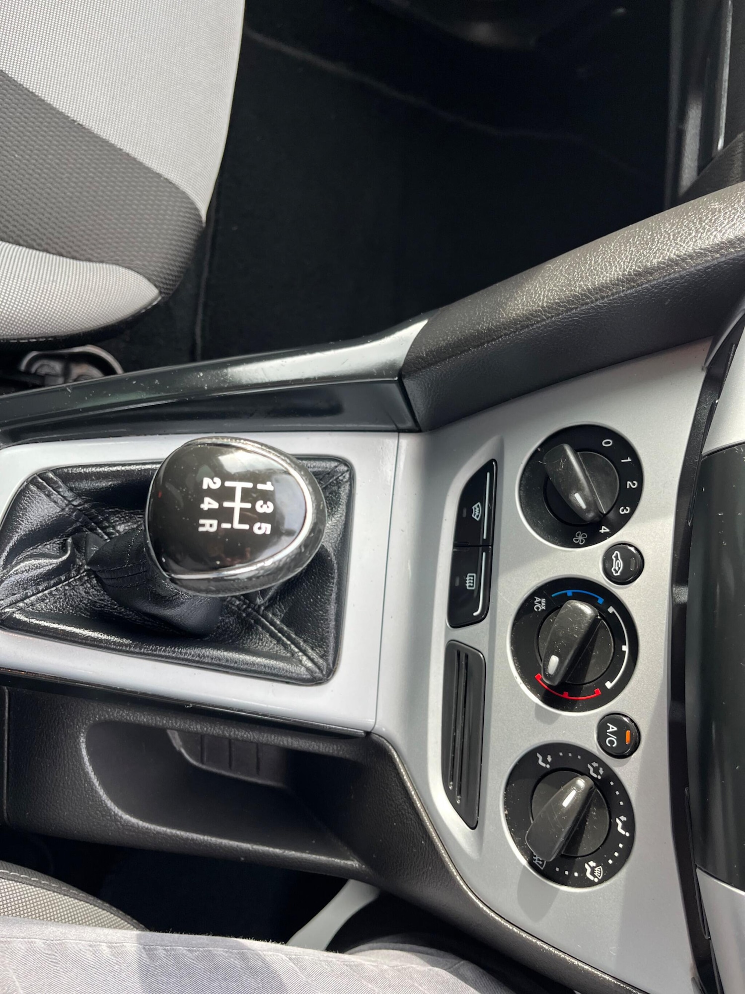 Used Ford Focus 2013 for sale - 76612865: Photo 35