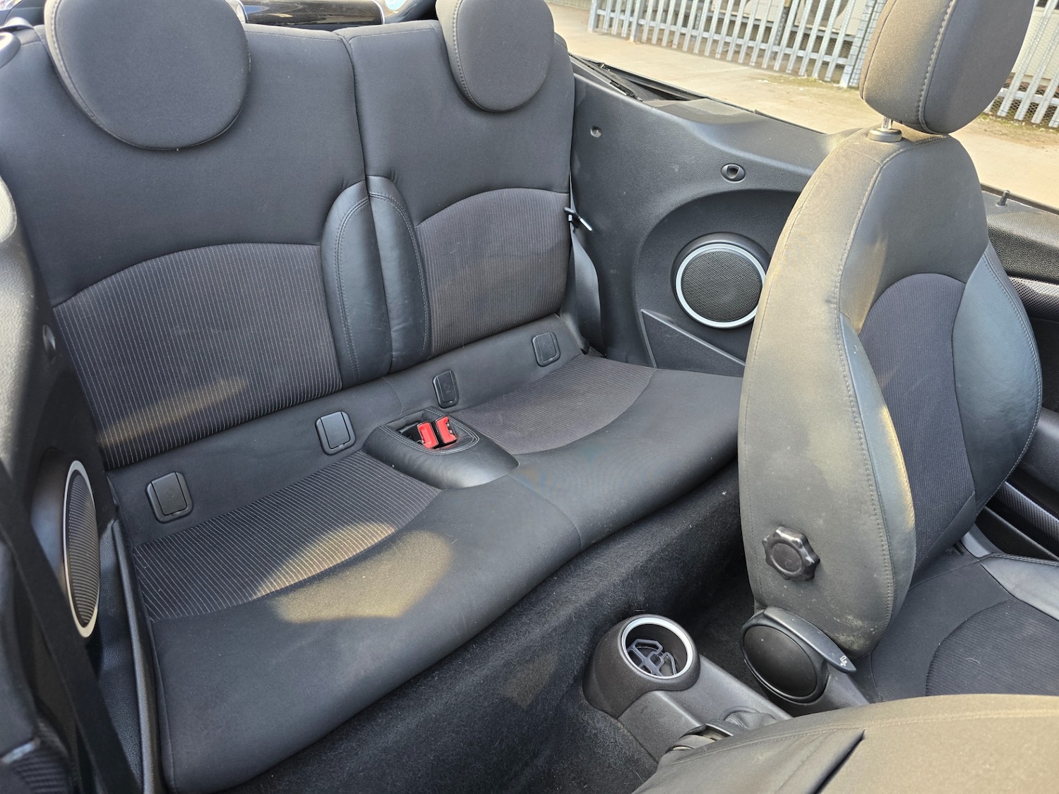 Used MINI Convertible 2014 for sale - 77984942: Photo 12