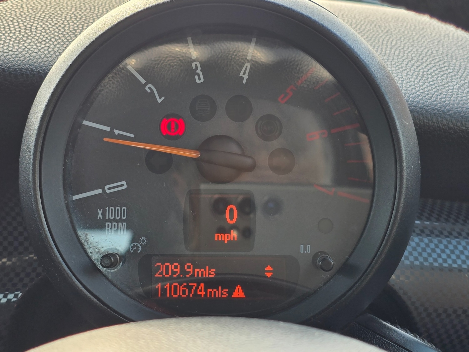 Used MINI Convertible 2014 for sale - 77984942: Photo 18