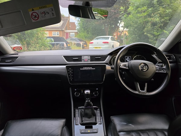 Used Skoda Superb 2018 for sale - 75309064: Photo 18