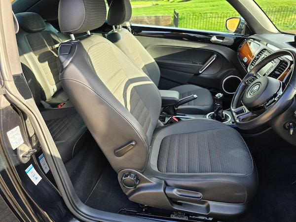 Used Volkswagen Beetle 2013 for sale - 74690735: Photo 10
