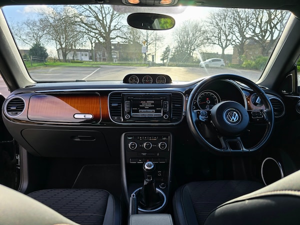 Used Volkswagen Beetle 2013 for sale - 74690735: Photo 14