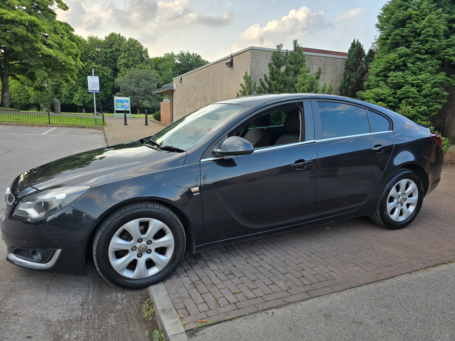 Used Vauxhall Insignia 2015 for sale - 76238493: Photo 5
