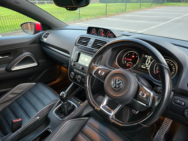 Used Volkswagen Scirocco 2015 for sale - 73916287: Photo 10