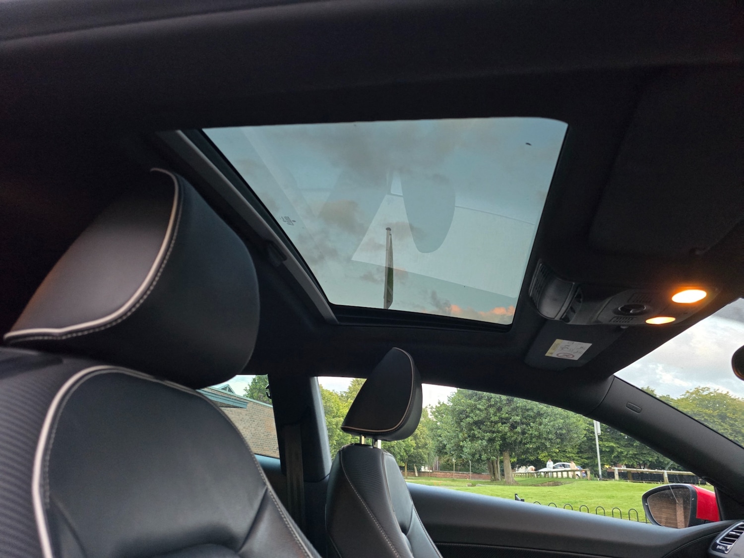 Used Volkswagen Scirocco 2015 for sale - 77782152: Photo 18