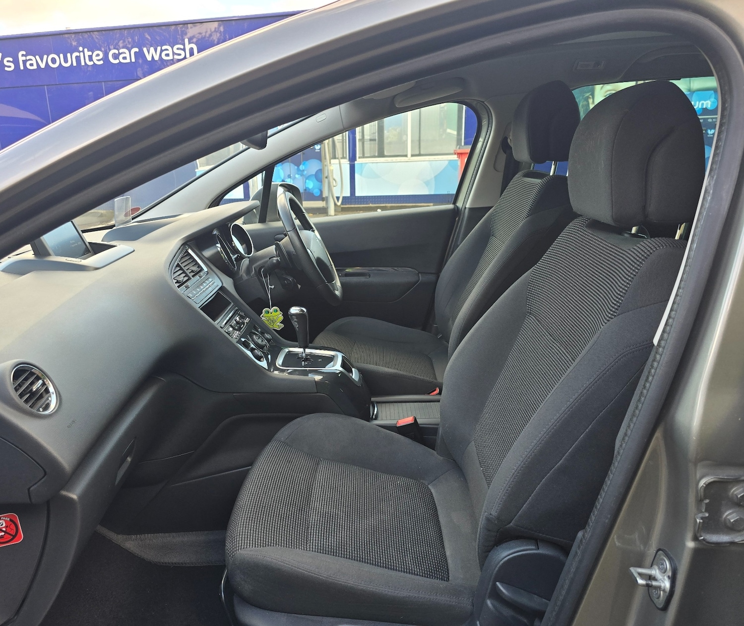 Vehicle 27