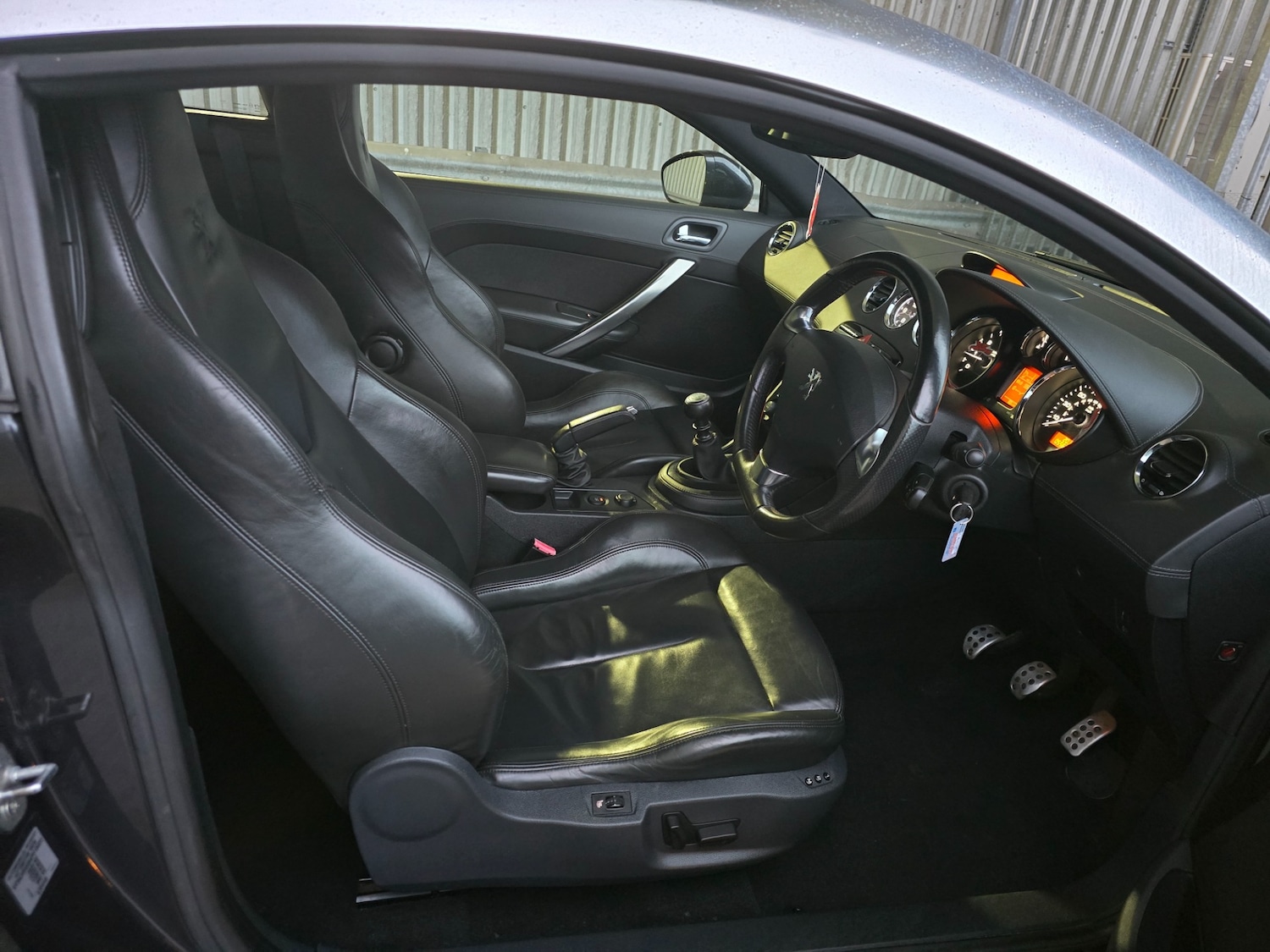 Used Peugeot RCZ 2011 for sale - 76951427: Photo 10