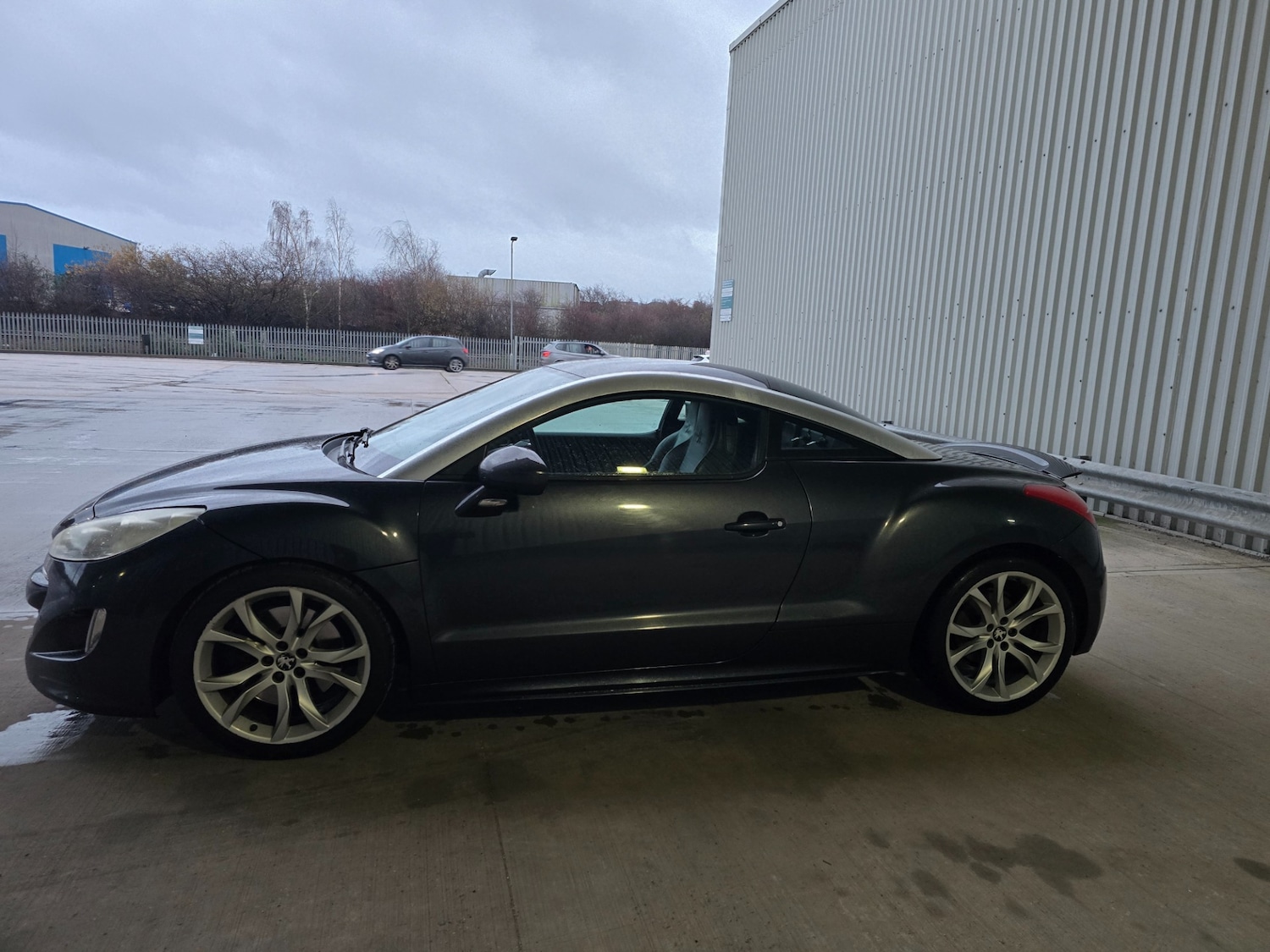 Used Peugeot RCZ 2011 for sale - 76951427: Photo 5