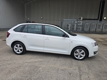 Used Skoda Rapid Spaceback 2014 for sale - 78838164: Photo