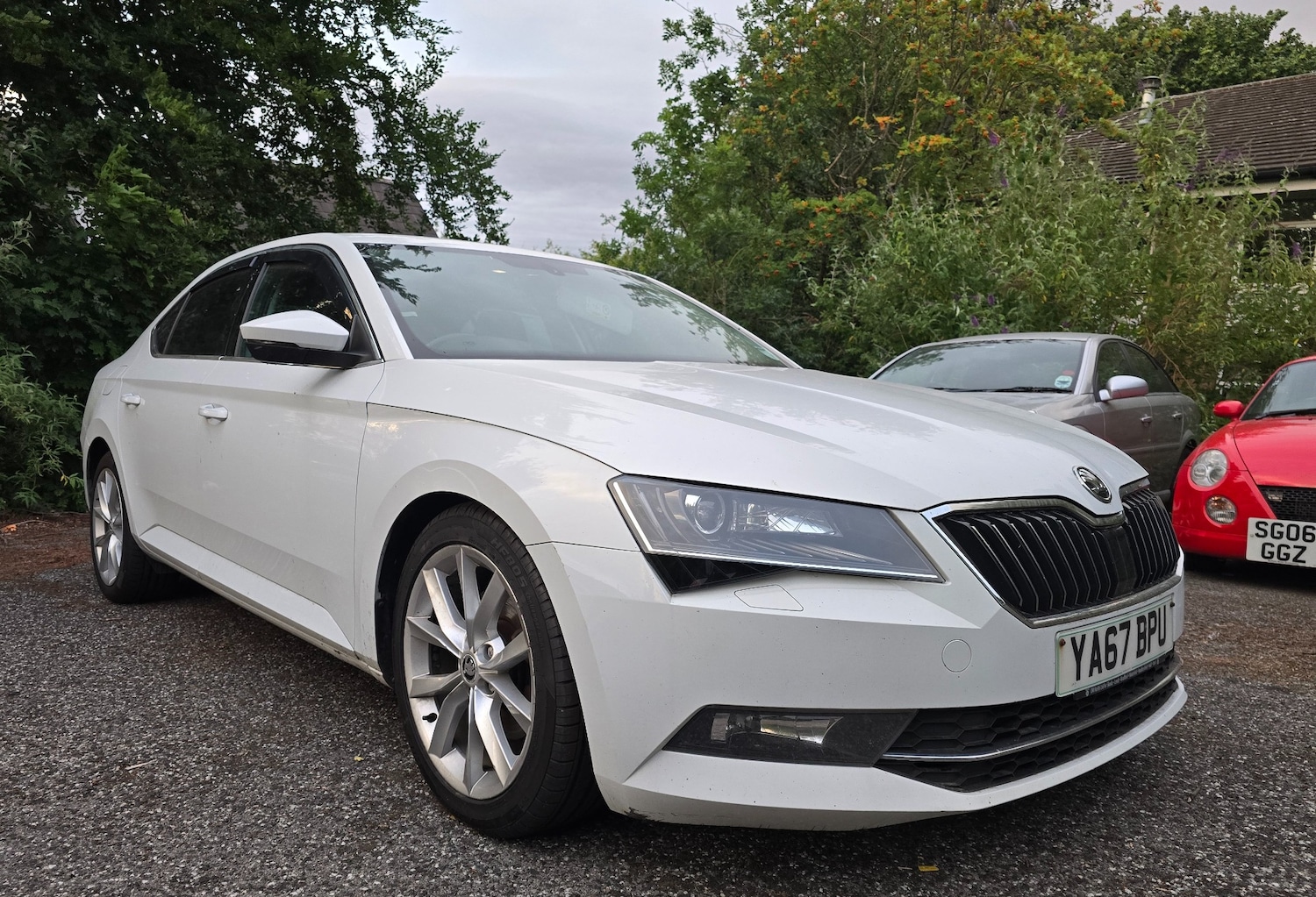 Used Skoda Superb 2018 for sale - 76749872: Photo 2