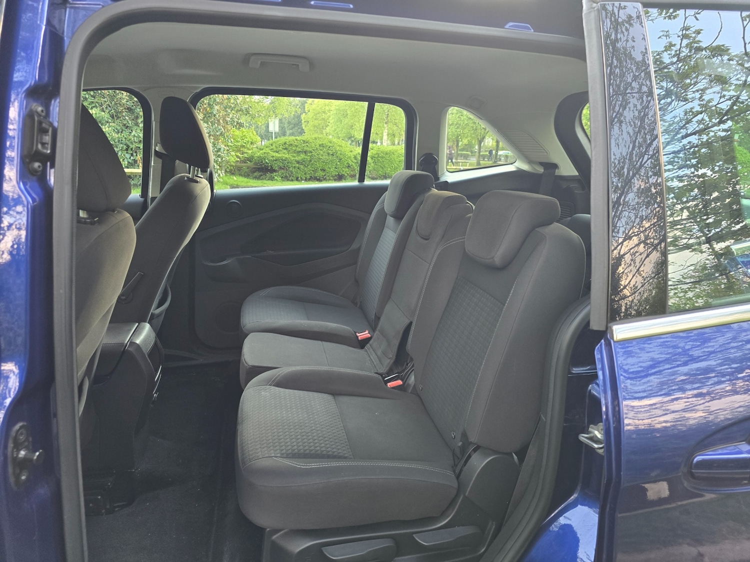 Used Ford Grand C-Max 2018 for sale - 77101434: Photo 11