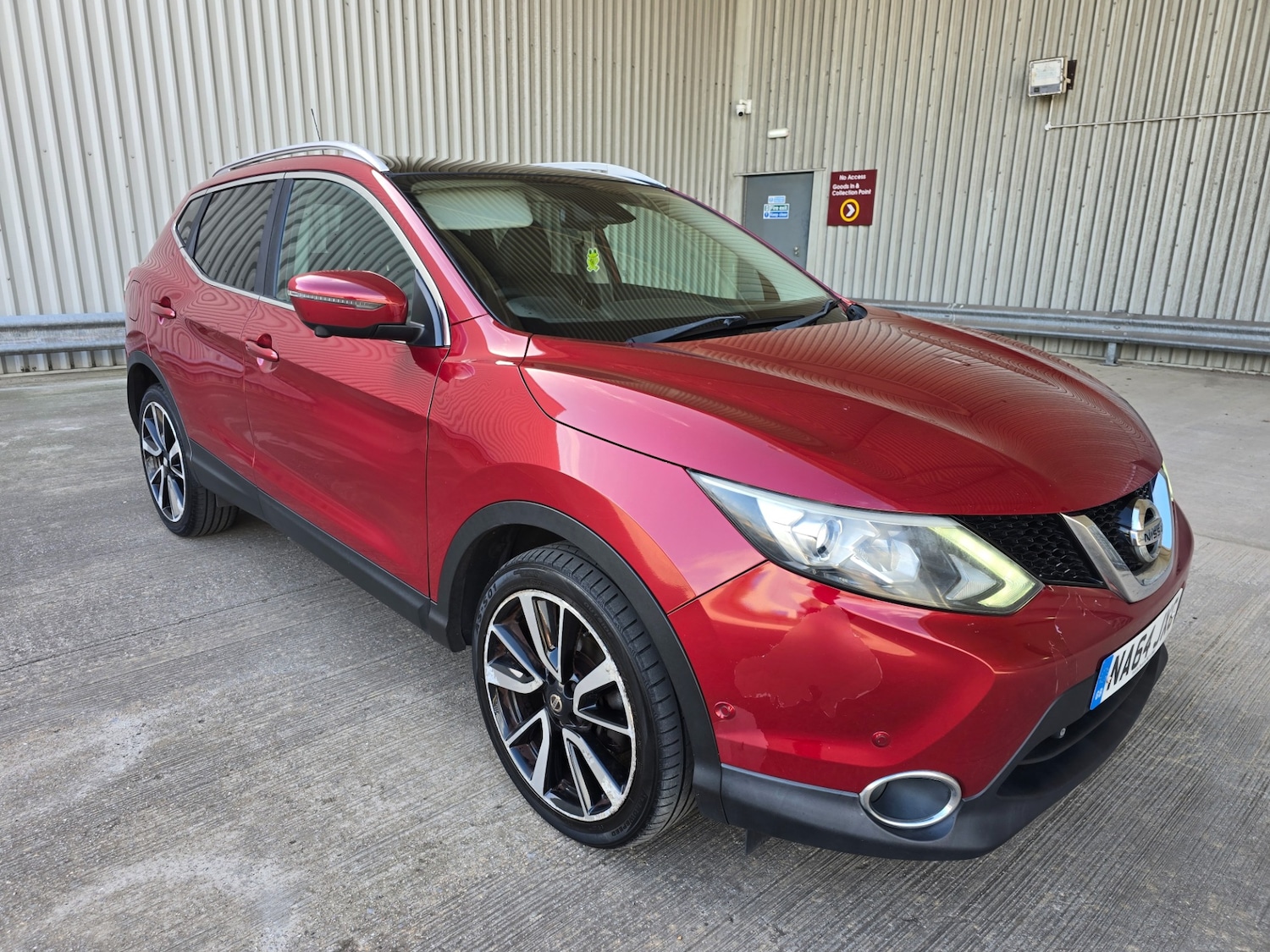 Used Nissan Qashqai 2014 for sale - 78054429: Photo 2