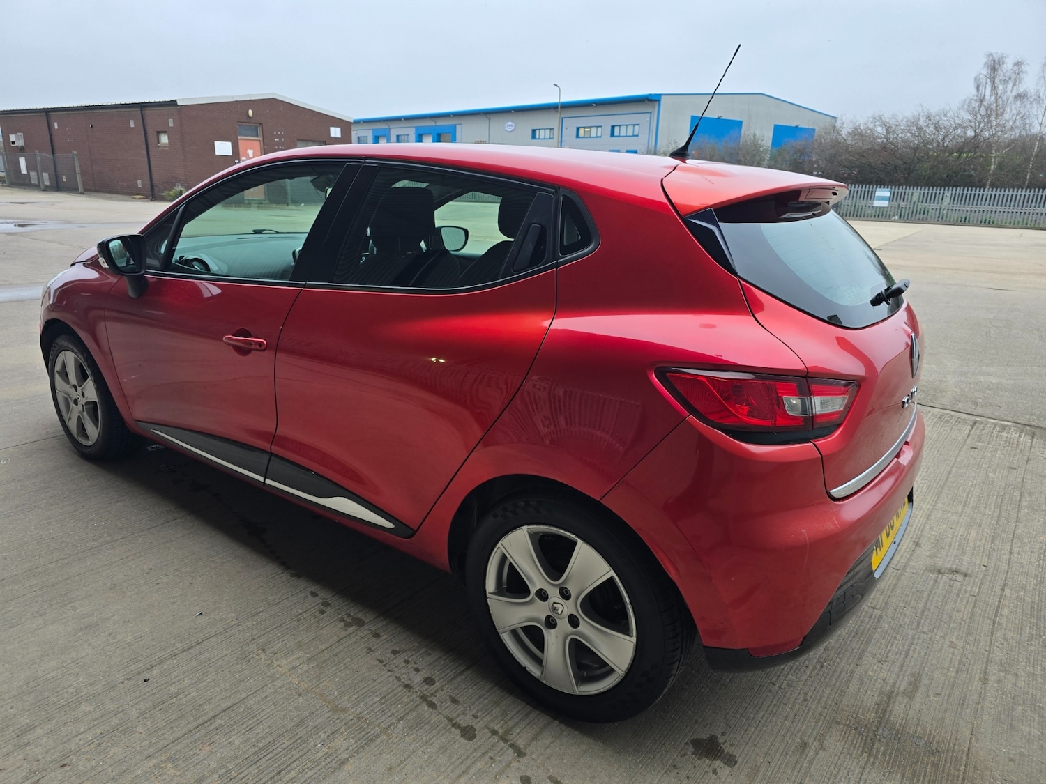 Used Renault Clio 2016 for sale - 77339265: Photo 8