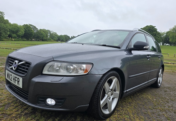 Used Volvo V50 2012 for sale - 75309231: Photo 3