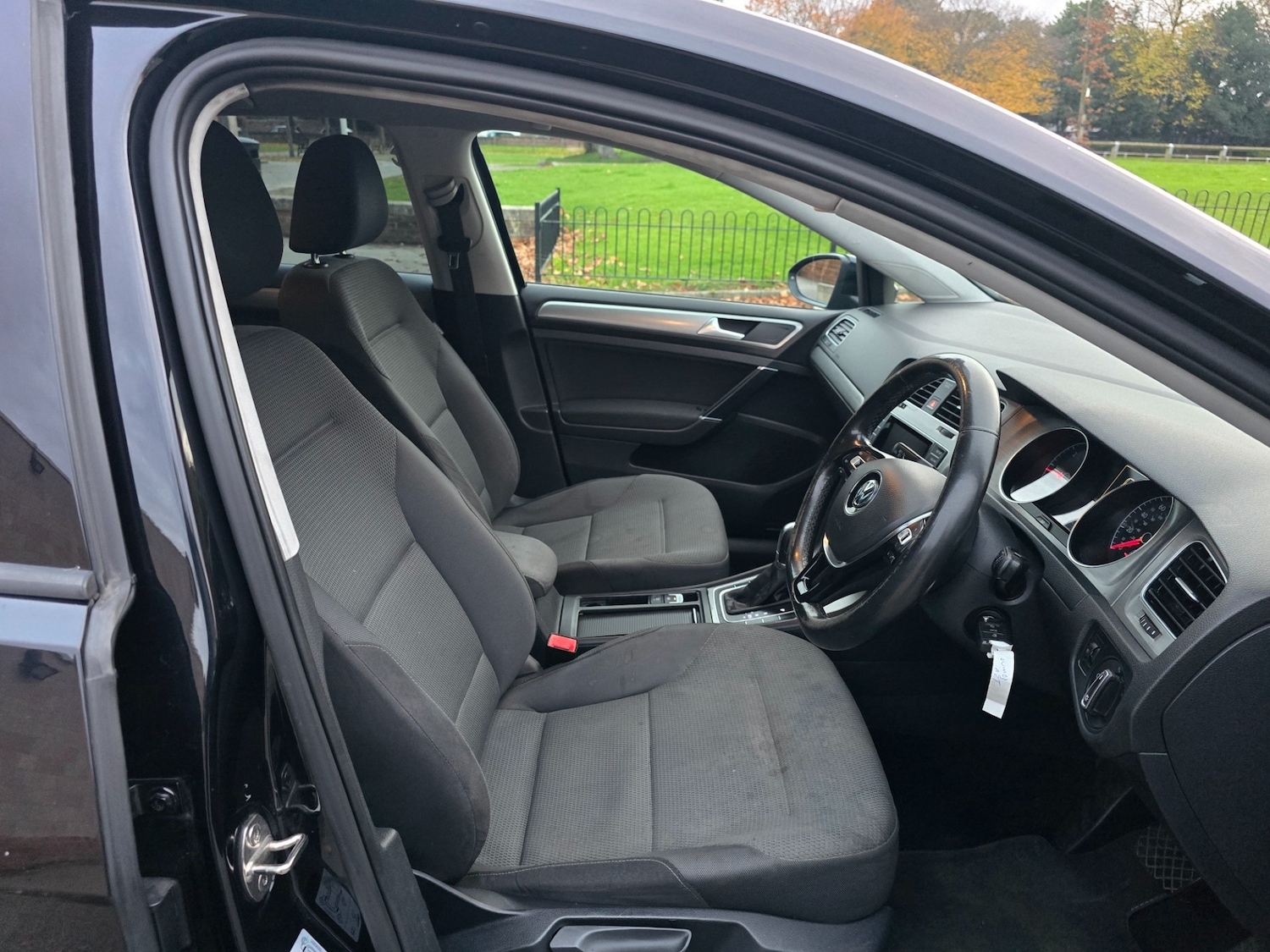 Used Volkswagen Golf 2014 for sale - 76352446: Photo 10