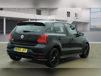 Used Volkswagen Polo 2015 for sale - 78040523: Photo