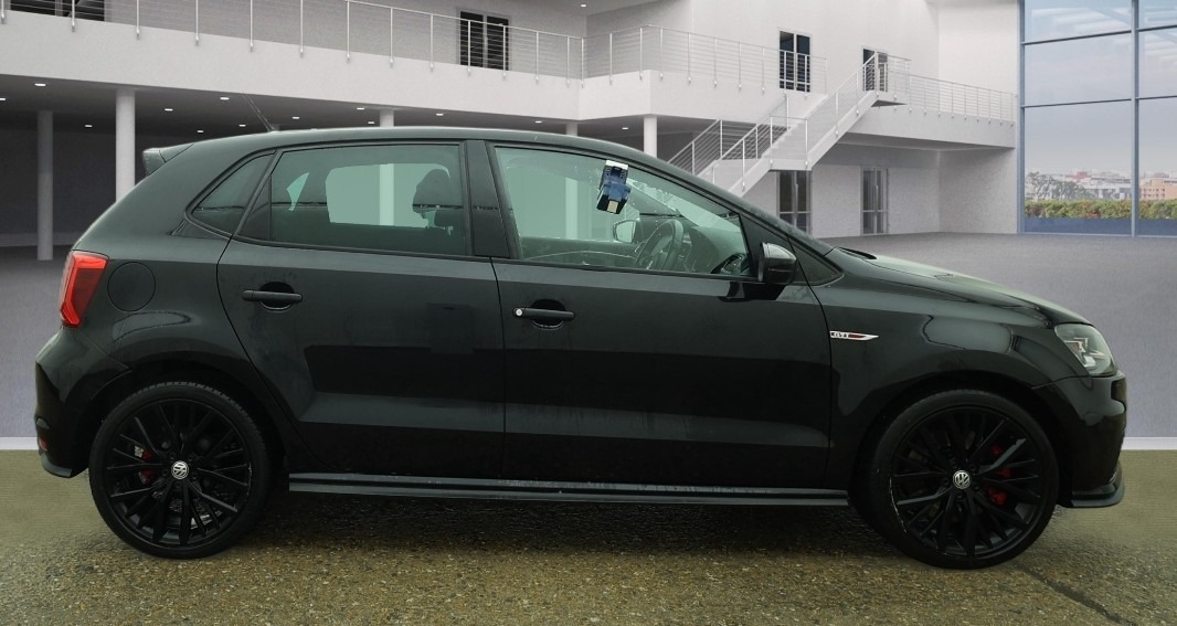 Used Volkswagen Polo 2015 for sale - 78040523: Photo 5