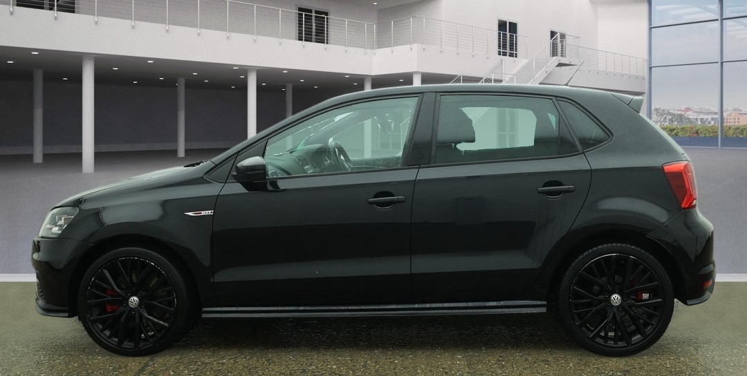 Used Volkswagen Polo 2015 for sale - 78040523: Photo 6