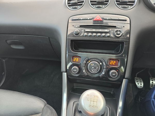 Used Peugeot 308 2011 for sale - 75309078: Photo 16