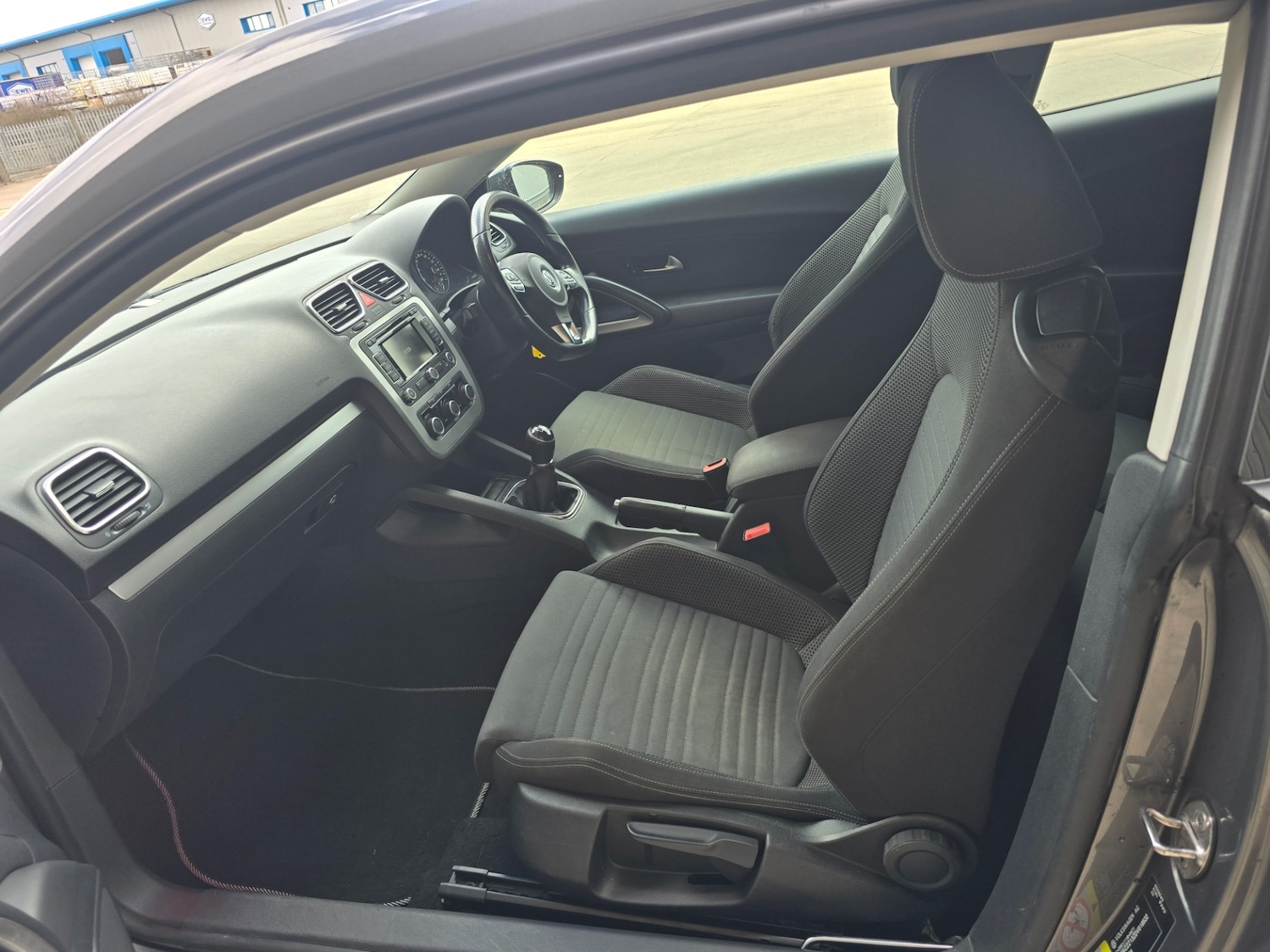 Used Volkswagen Scirocco 2013 for sale - 77640907: Photo 10