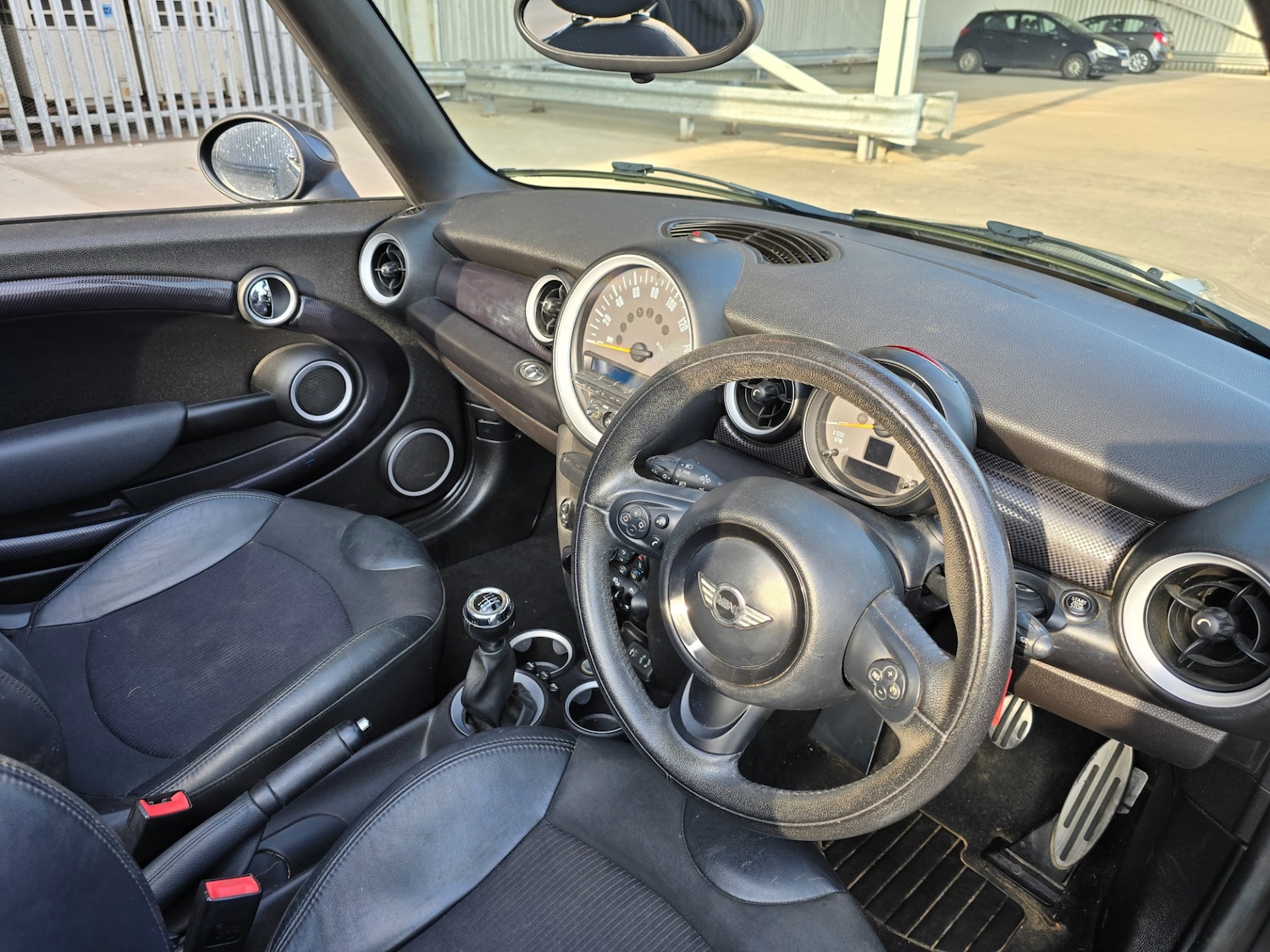 Used MINI Convertible 2014 for sale - 77101439: Photo 9