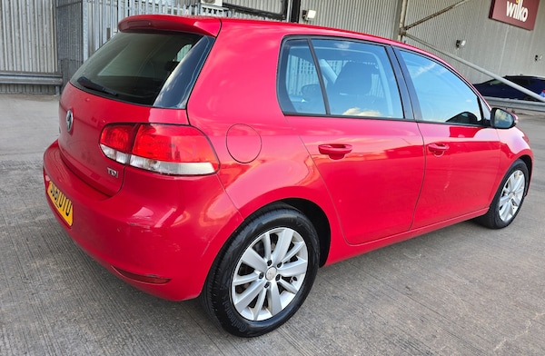 Used Volkswagen Golf 2011 for sale - 76252992: Photo 7