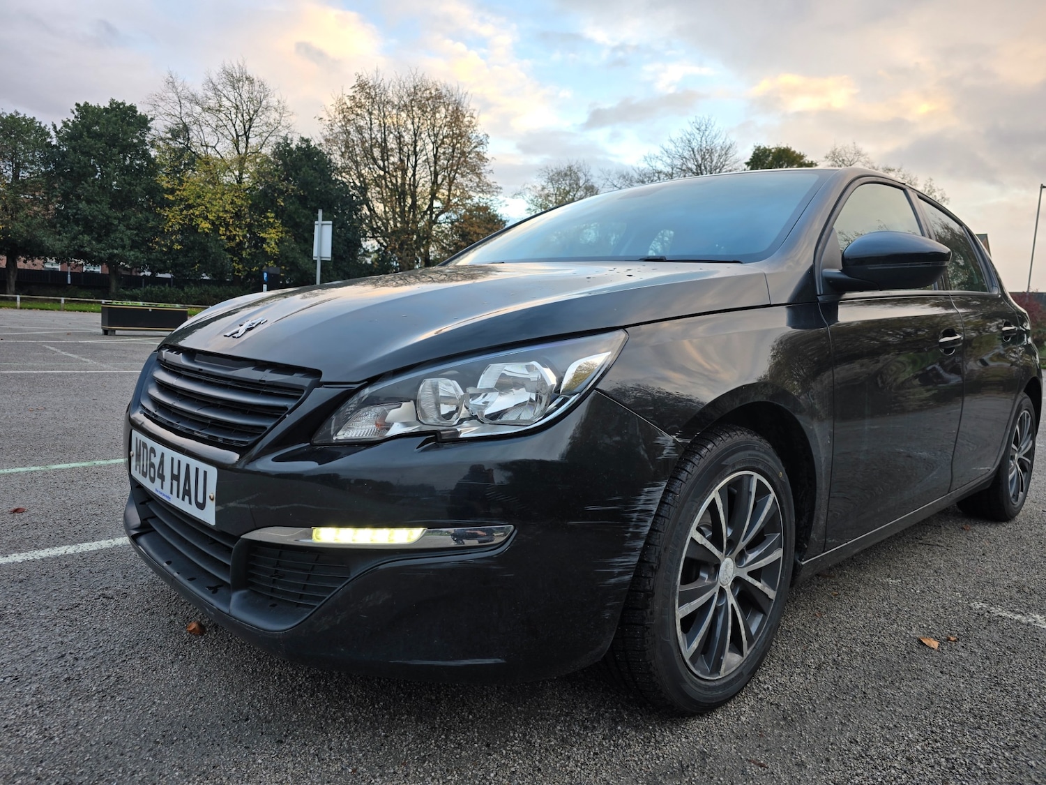 Used Peugeot 308 2015 for sale - 77008871: Photo 2