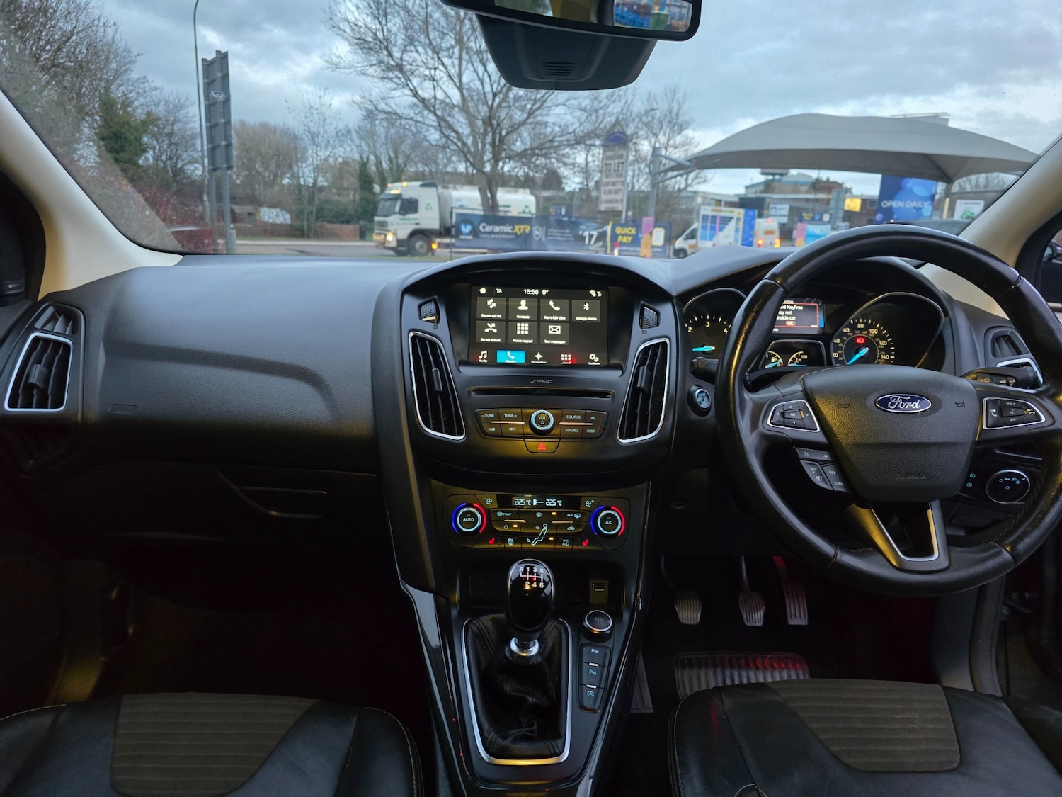 Used Ford Focus 2017 for sale - 76912603: Photo 13