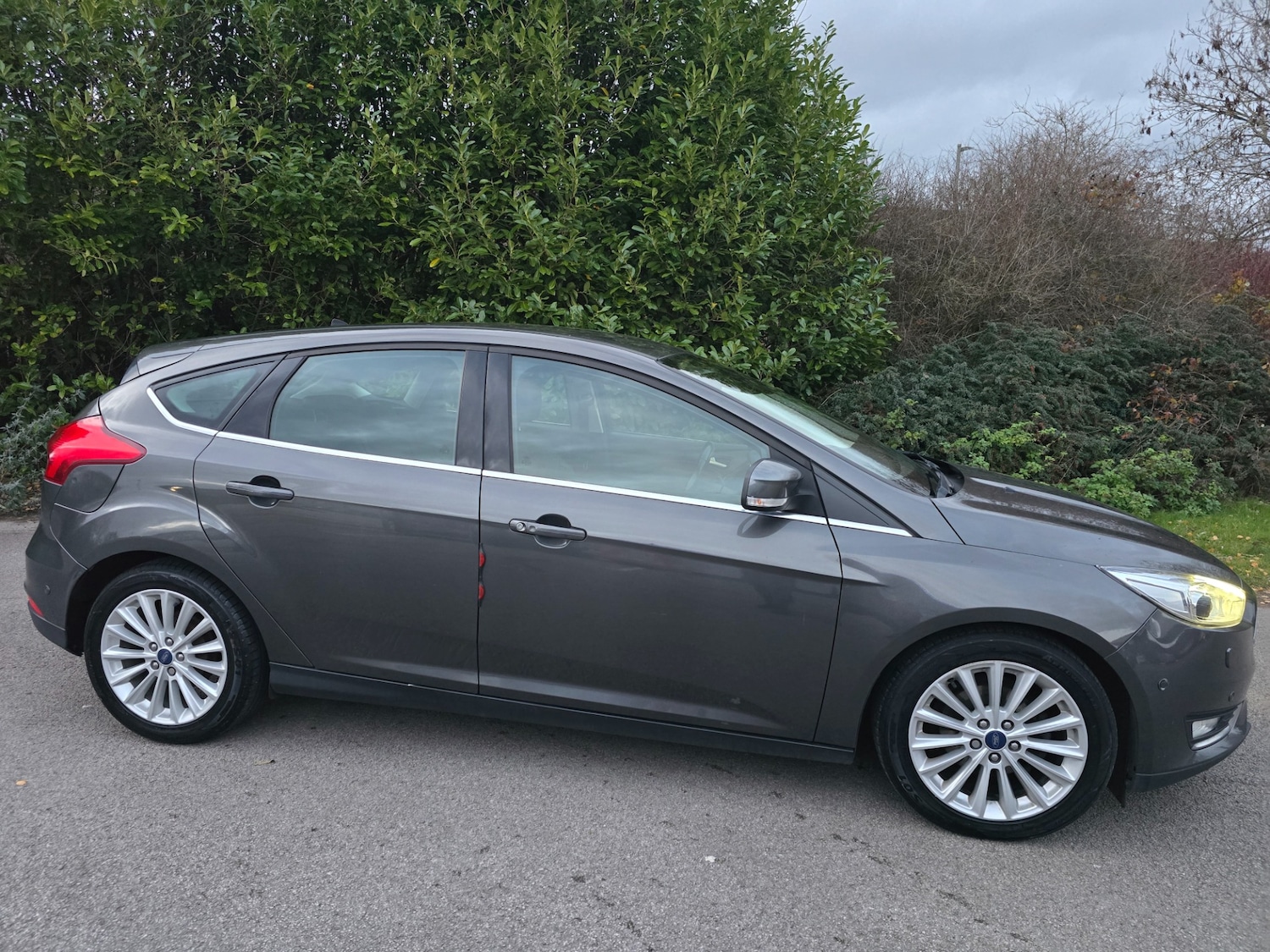 Used Ford Focus 2017 for sale - 76912603: Photo 4