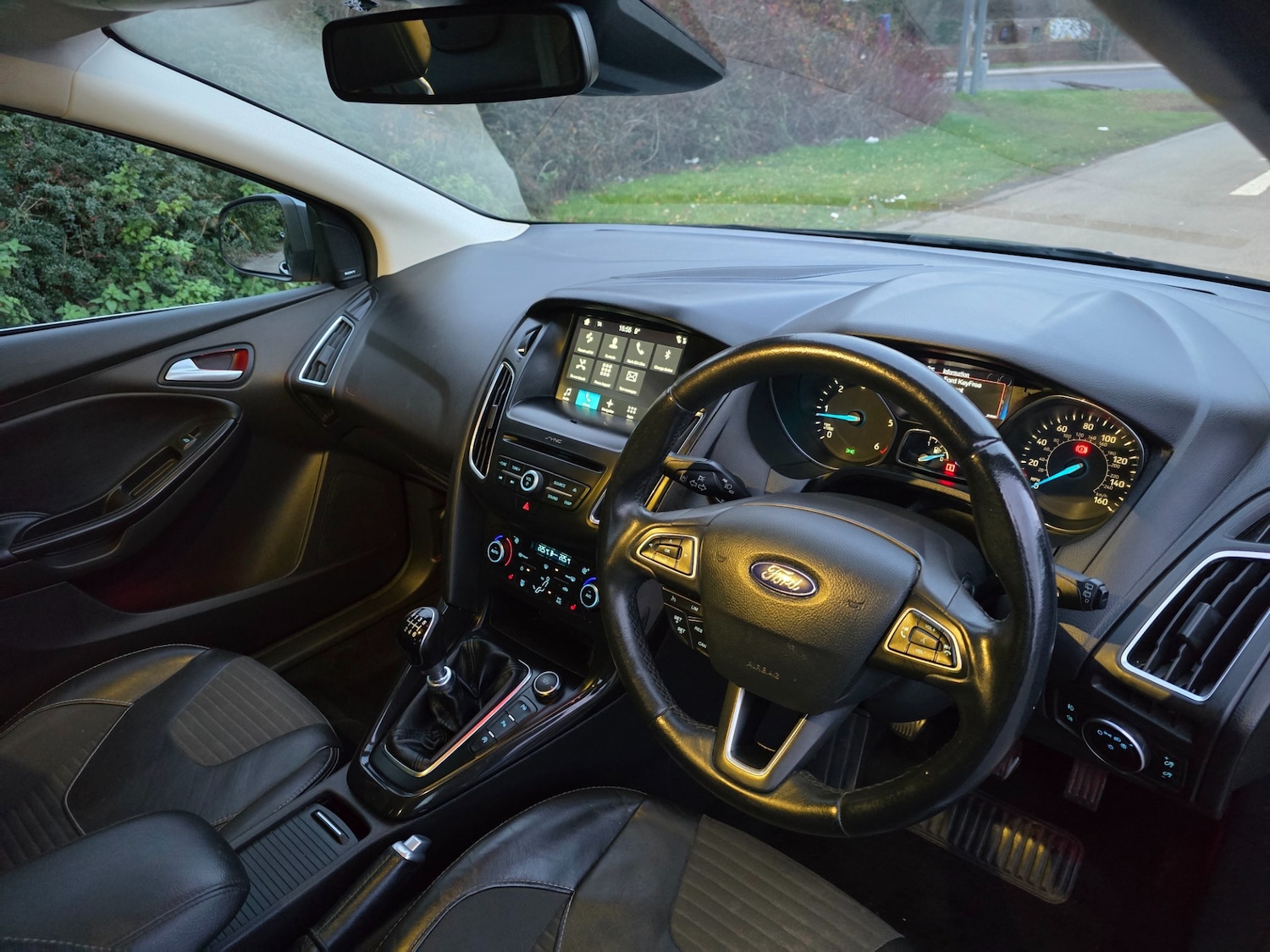 Used Ford Focus 2017 for sale - 76912603: Photo 9