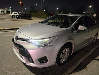 Used Toyota Avensis 2017 for sale - 76571959: Photo