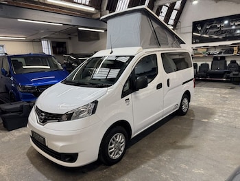 Nissan - NV200