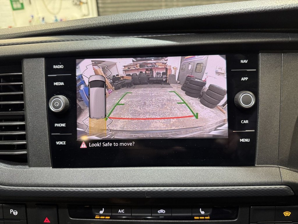 Used Volkswagen Transporter 2023 for sale - 76223738: Photo 20