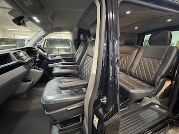 Used Volkswagen Transporter 2021 for sale - 76202885: Photo