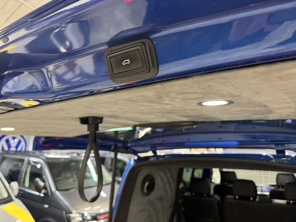 Used Volkswagen Transporter 2021 for sale - 76900810: Photo 40