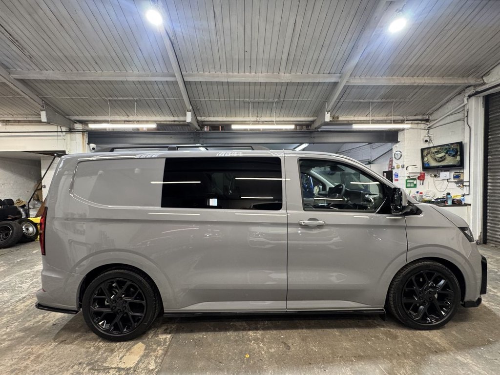 Used Volkswagen Transporter 2025 for sale - 77703966: Photo 9