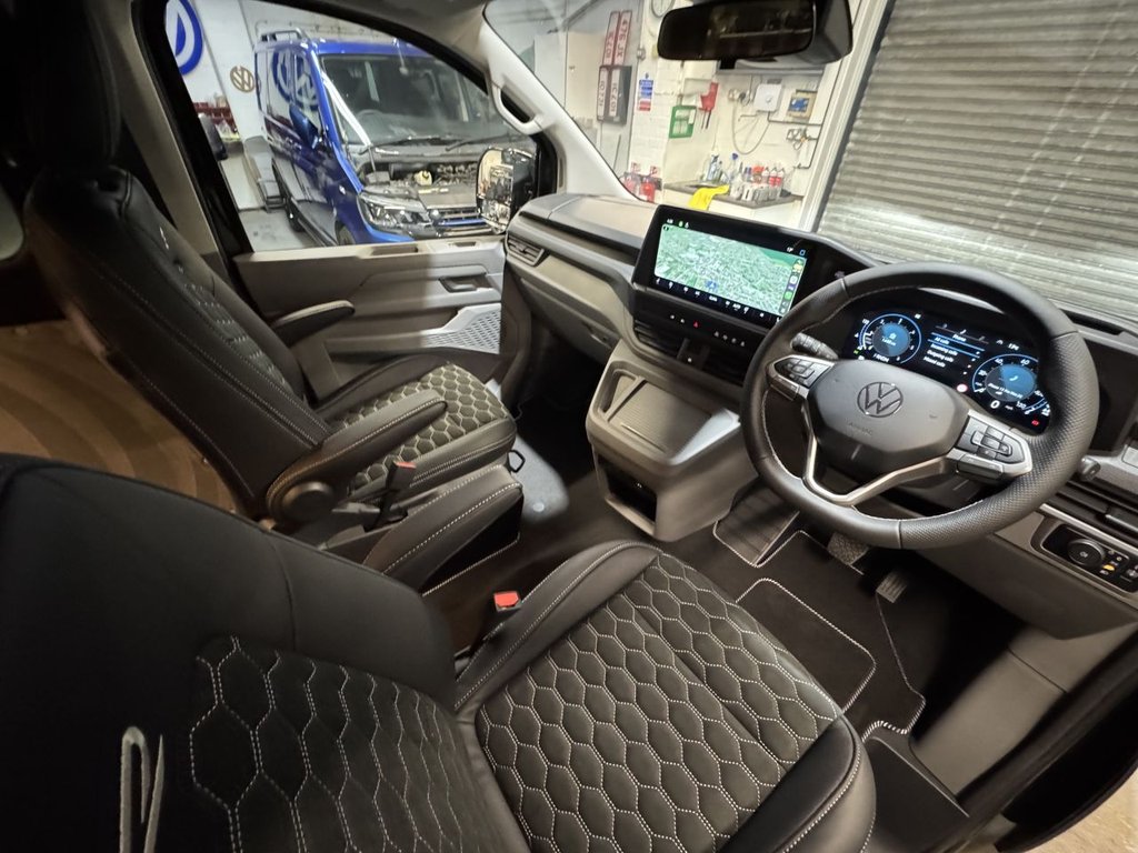 Used Volkswagen Transporter 2025 for sale - 77557810: Photo 18