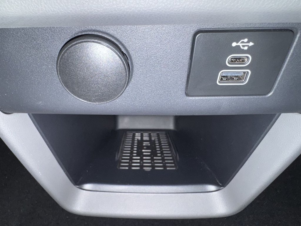 Used Volkswagen Transporter 2025 for sale - 77557810: Photo 26