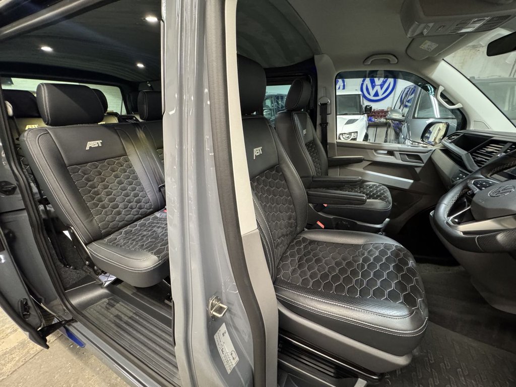 Used Volkswagen Transporter 2024 for sale - 78212480: Photo 25