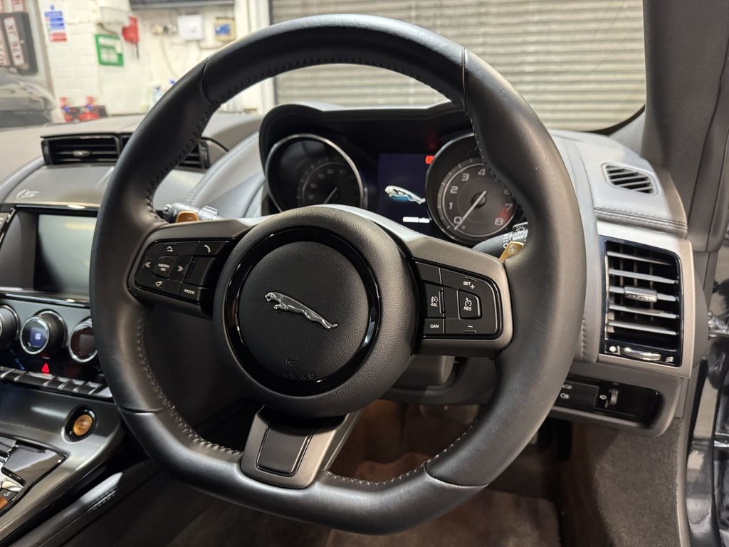 Used Jaguar F-Type 2014 for sale - 77056363: Photo 21