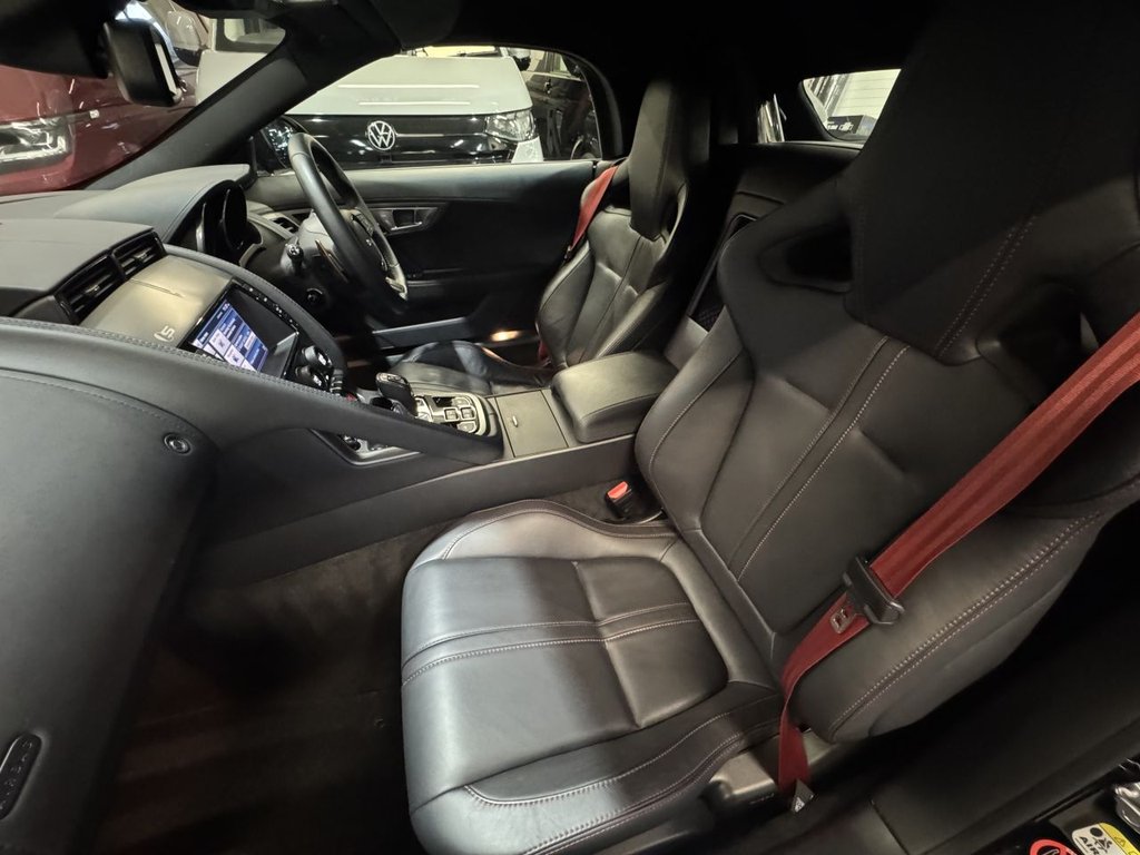 Used Jaguar F-Type 2014 for sale - 77056363: Photo 31