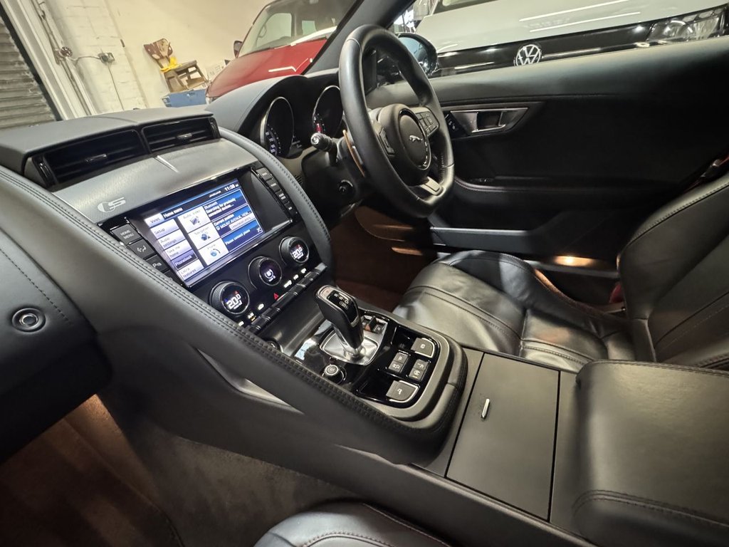 Used Jaguar F-Type 2014 for sale - 77056363: Photo 34