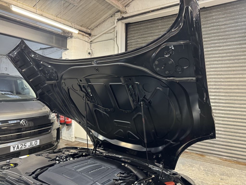 Used Jaguar F-Type 2014 for sale - 77056363: Photo 49