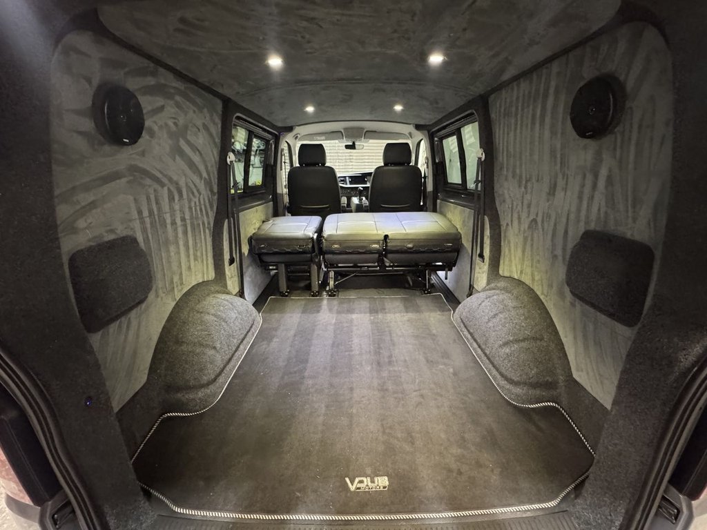 Used Volkswagen Transporter 2023 for sale - 77572283: Photo 32