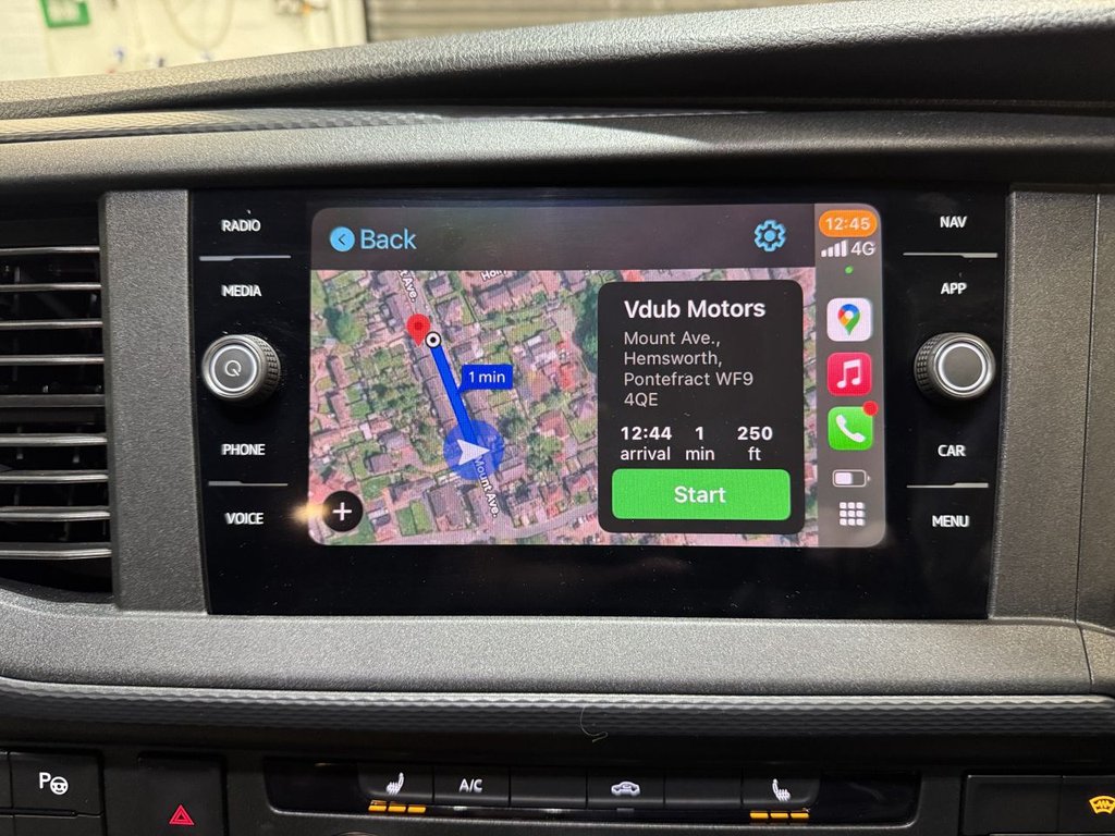 Used Volkswagen Transporter 2023 for sale - 76856350: Photo 14